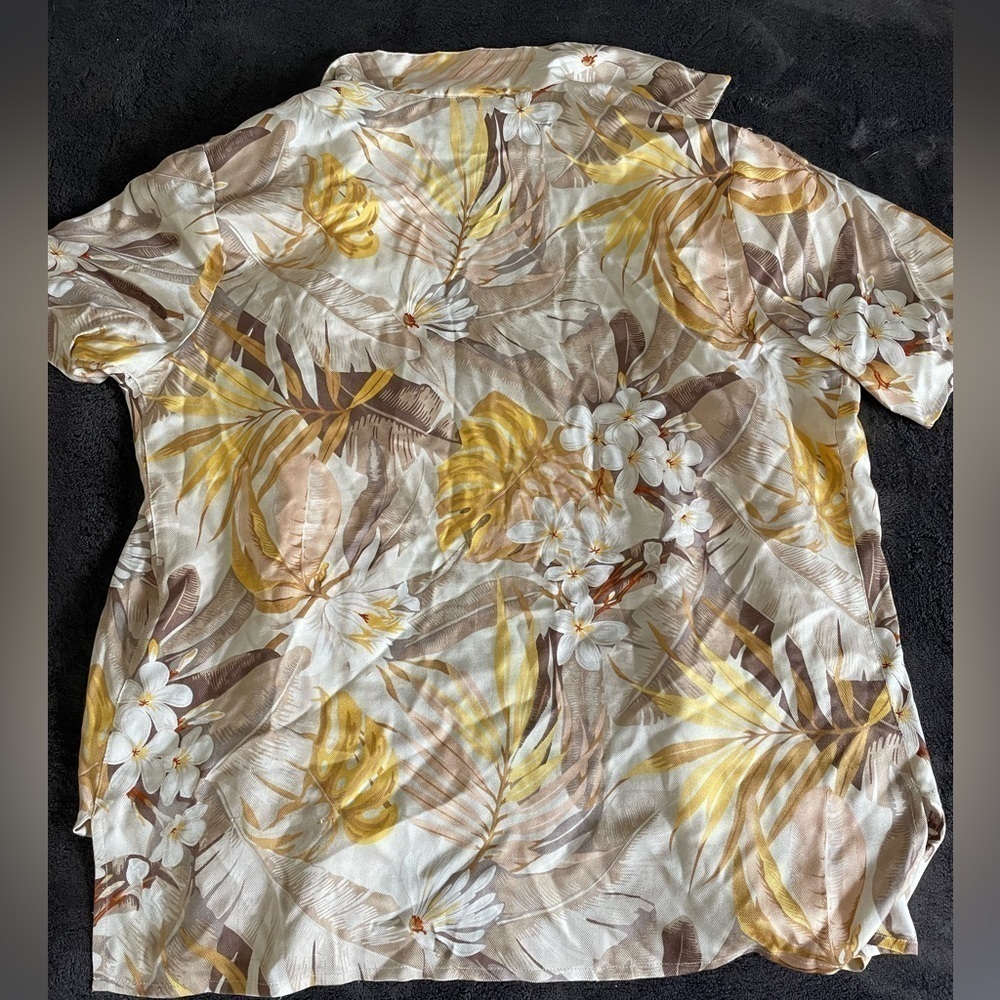 Vintage Anna and Frank polyester button-down shirt - Picture 3 of 7